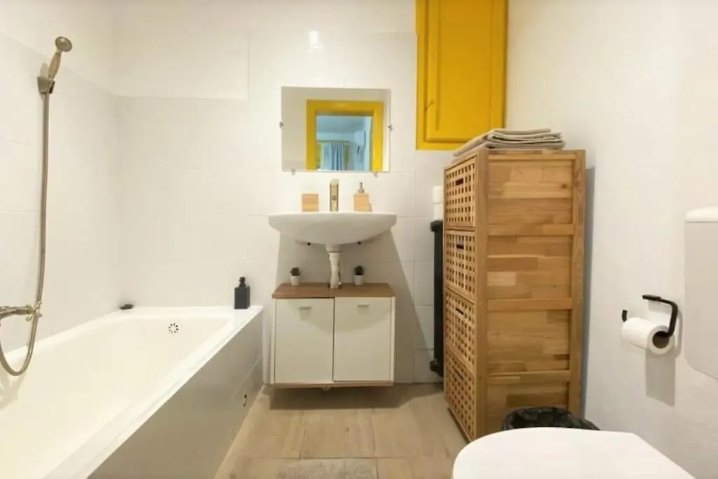 Apartment Quiet And Classic Studio With Cismigiu Park View Bucharest